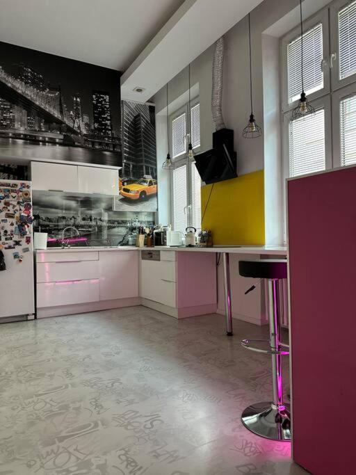 P-122 Piotrkowska Apartment. Łódź Buitenkant foto