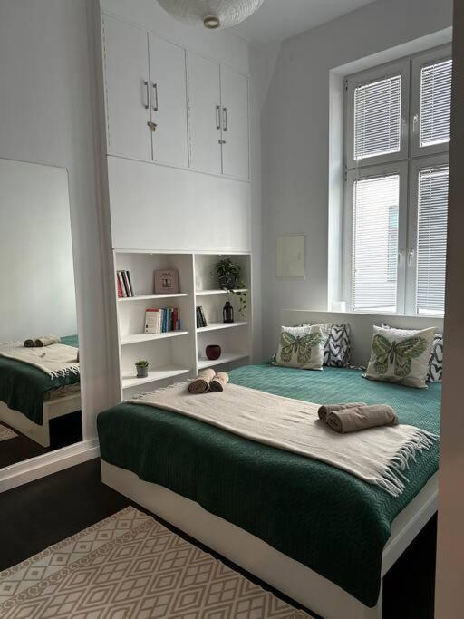 P-122 Piotrkowska Apartment. Łódź Buitenkant foto